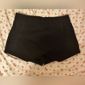 Express Skirts | Expresss Low Rise Wrap Front Mini Skort | Color: Black | Sz: 4